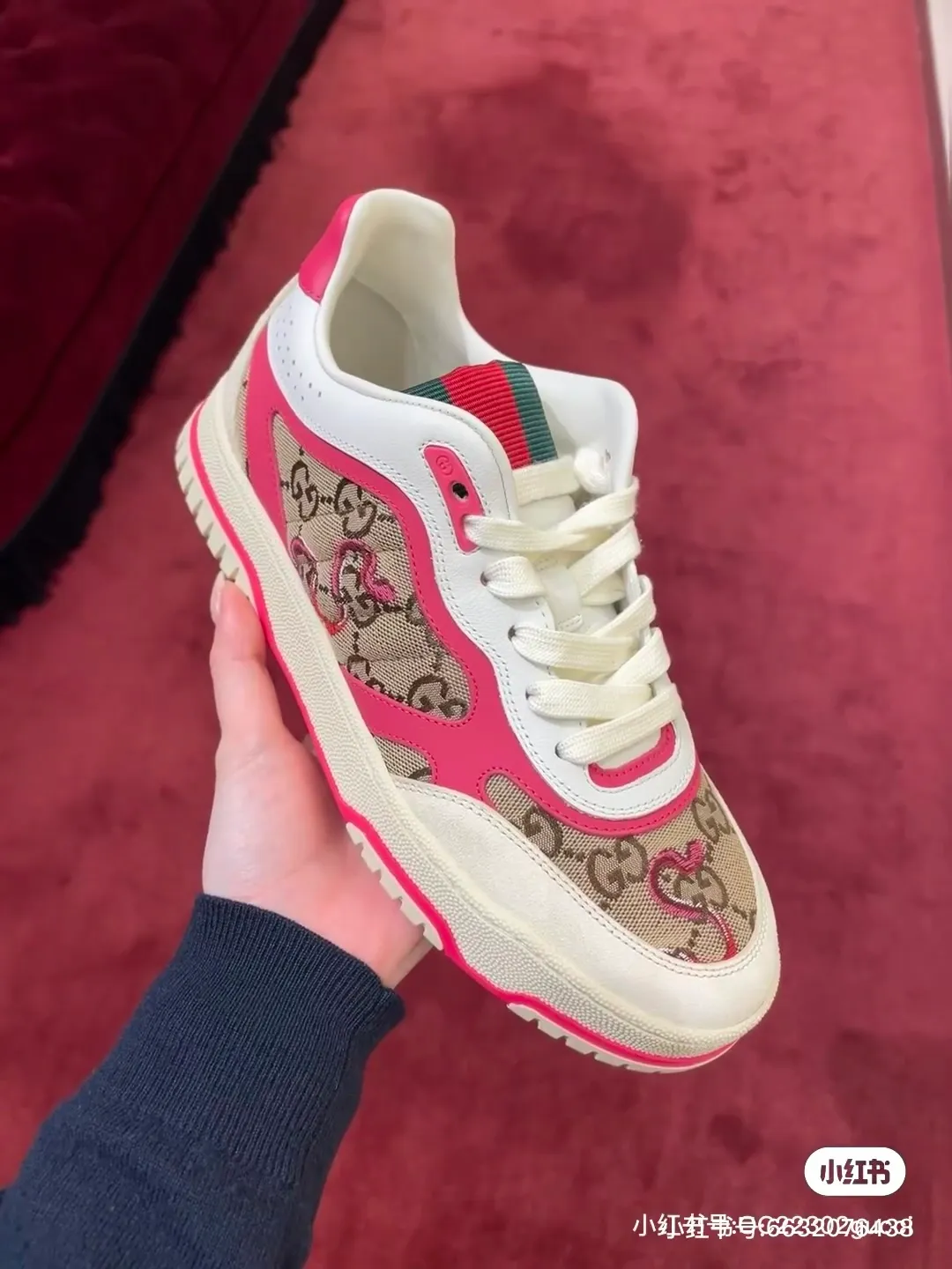 [G Home] P: 600💰 Couple size: Women's 35-40 --- Men's 39-44. (45 custom-made) 🆕2025 Electric embroidered snake GUCC Gucci original order quality The latest popular high and low top distressed couple's sports shoes series are shipped. Original purchase and development Made in China, these high-low sneakers are designed with a basketball-style silhouette, cleverly incorporating hollow panels and distressed effects, showing their unique ingenuity. The ingenuity incorporates brand logo details such as interlocking Double G styling accessories and Gucci lettering, a low-key tribute to the brand's design heritage. Exquisite packaging at the delivery counter 🛍📦 ▪️ Fabric: Original custom-made imported cowhide stitching ▪️ Lining: Imported first-layer cowhide ▪️ Sole: Original molded TPU sole ▪️ Sole thickness: 3cm